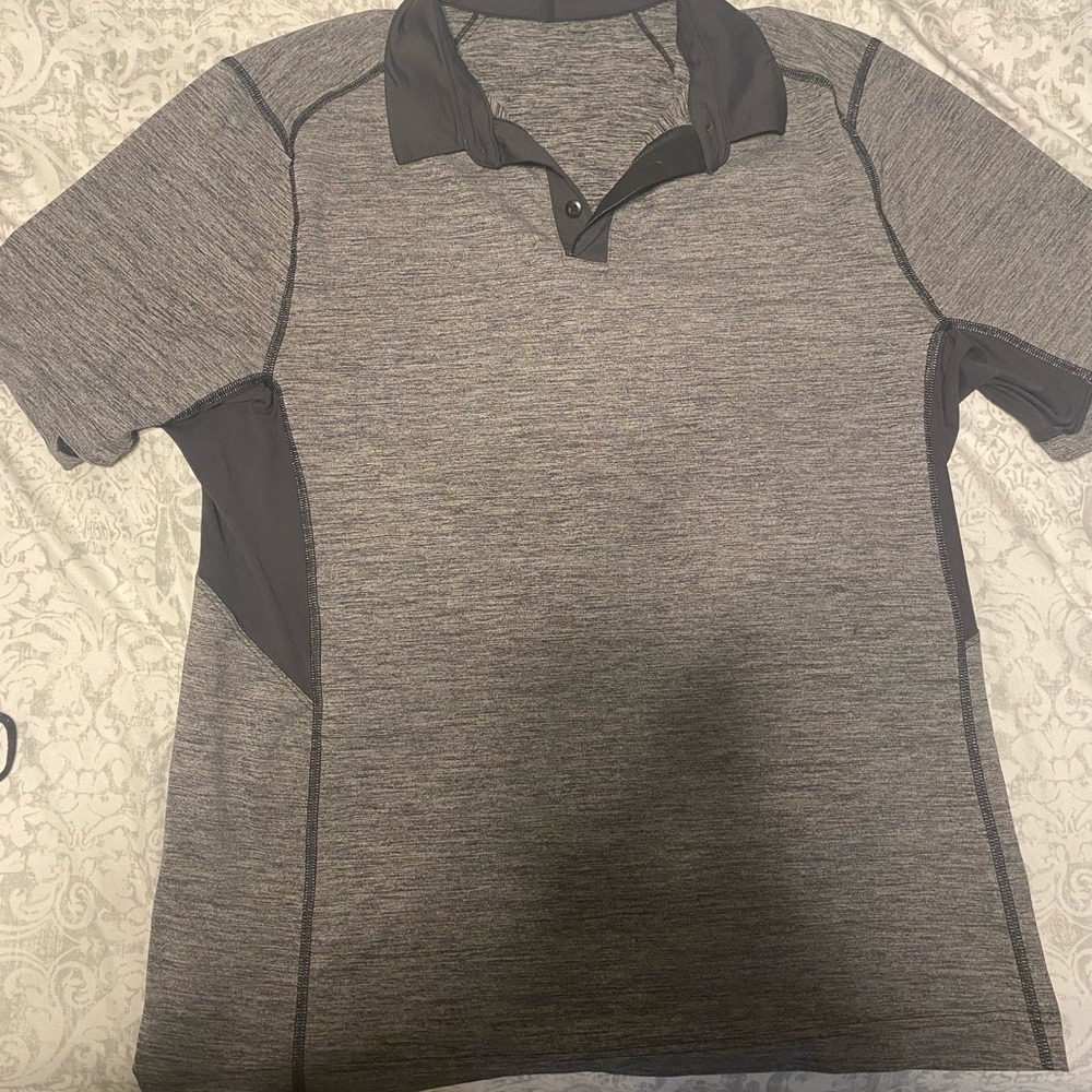 Men’s Lululemon shirt